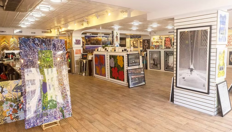 Decor Art Gallery Newyork